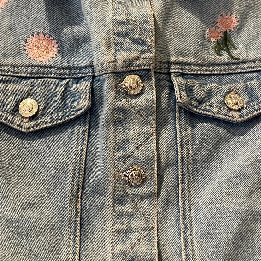 Ki-ko-mo Kikomo Denim Embroidered Boho‎ Floral Vest Medium